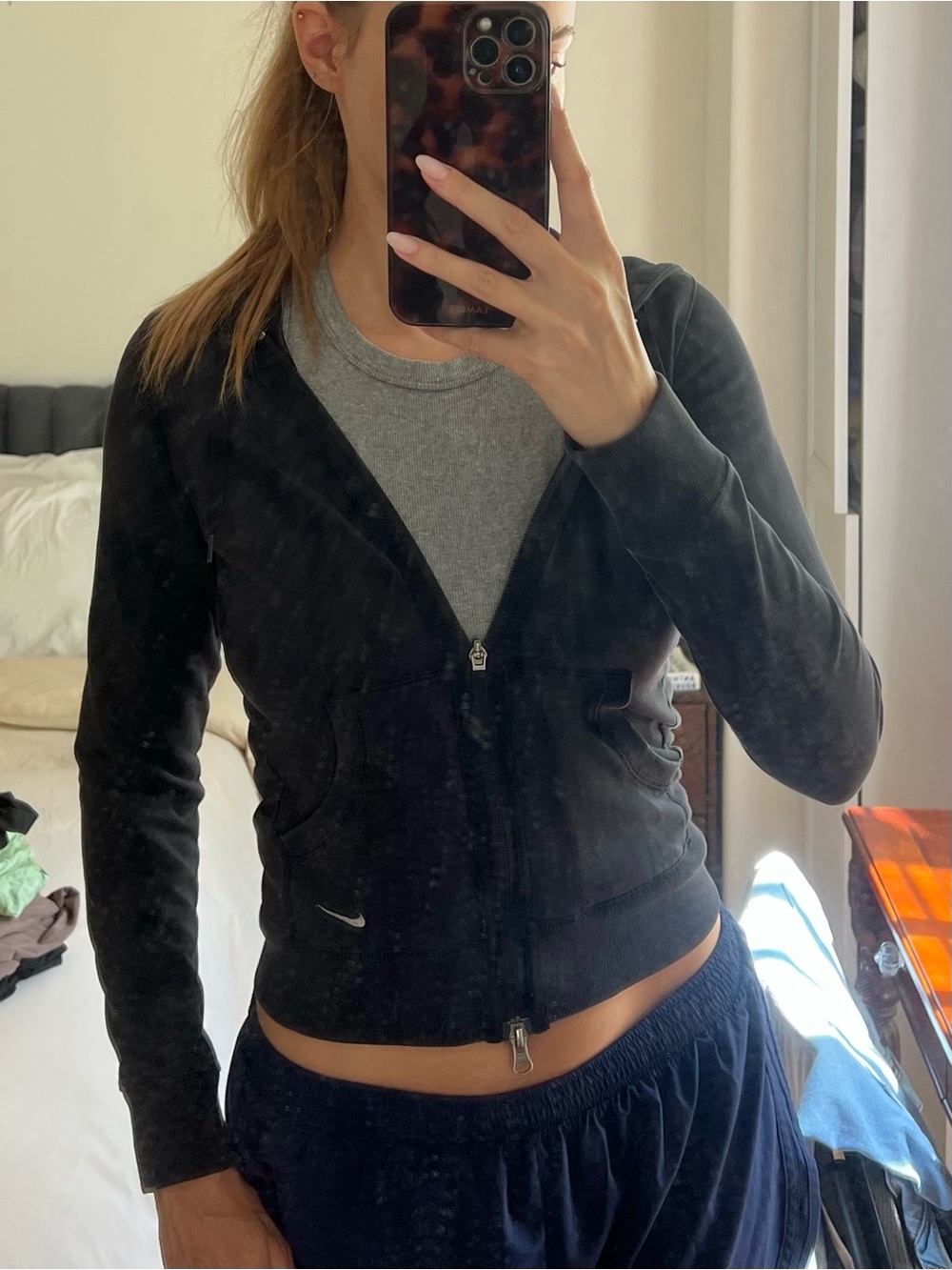 Nike Black Zip-Up Women's Hoodie Jacket